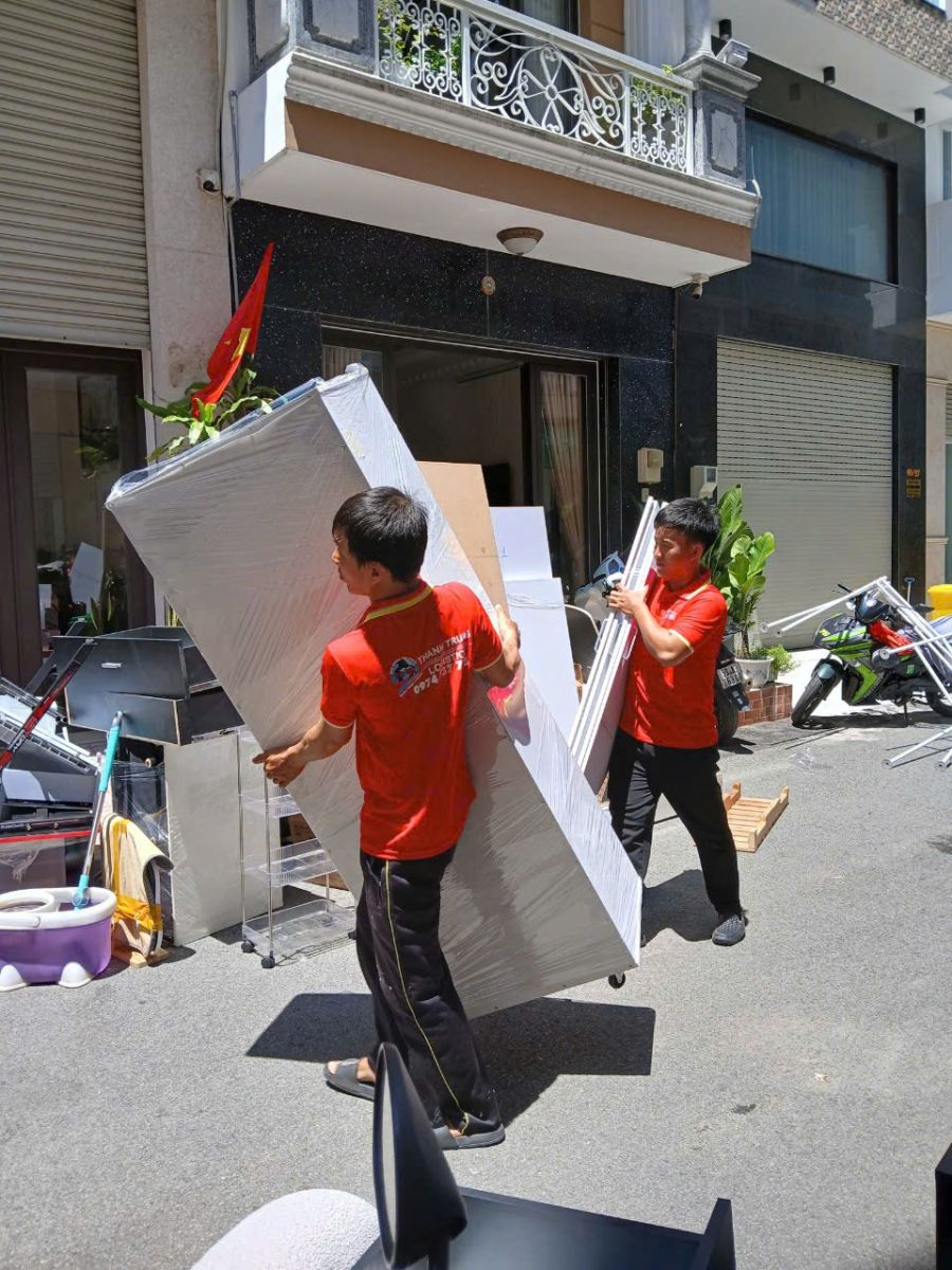 Chuyển văn phòng trọn gói Quận 2