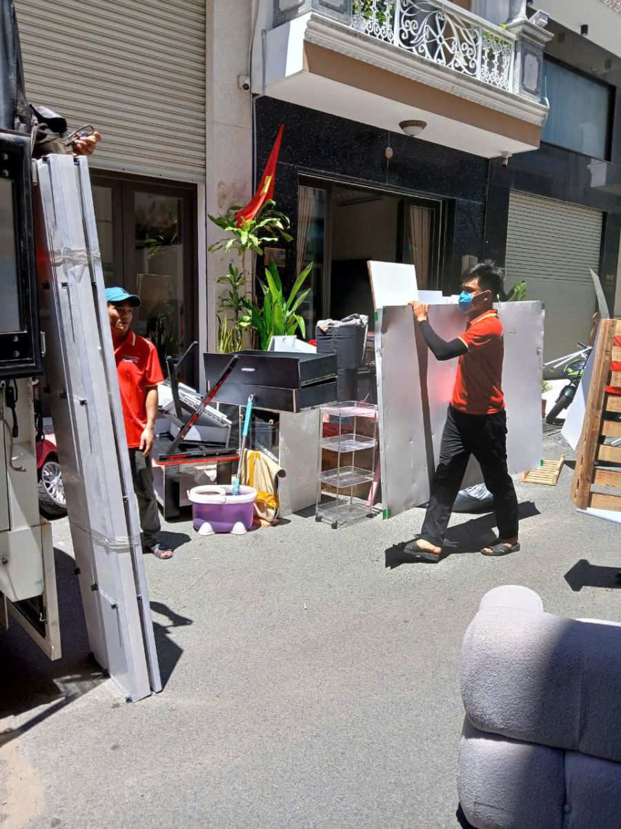 chuyển văn phòng trọn gói quận 10