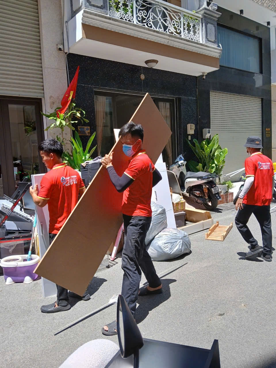 Chuyển Văn Phòng Trọn Gói 